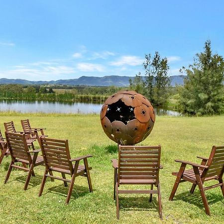 Silver Springs 6Br Luxury Homestead Rothbury Екстериор снимка