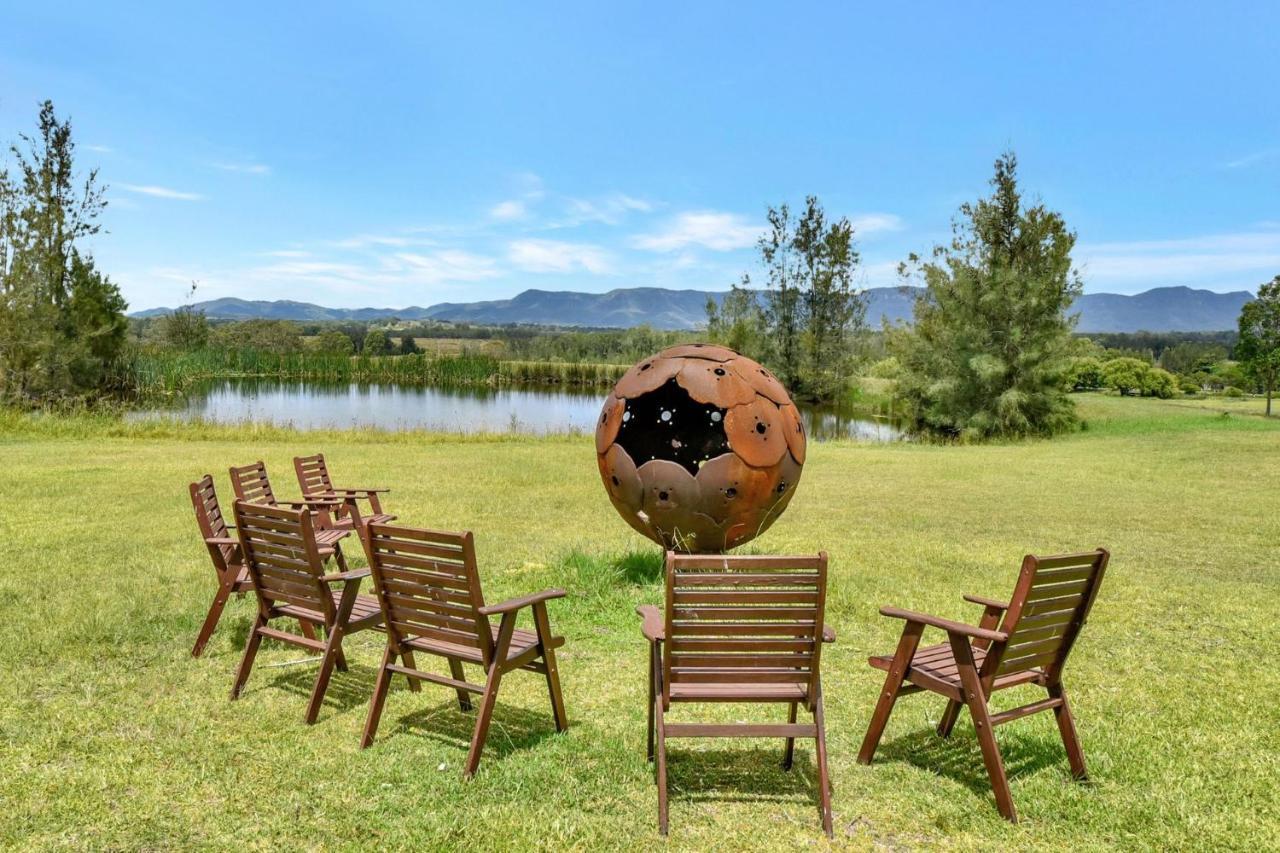Silver Springs 6Br Luxury Homestead Rothbury Екстериор снимка