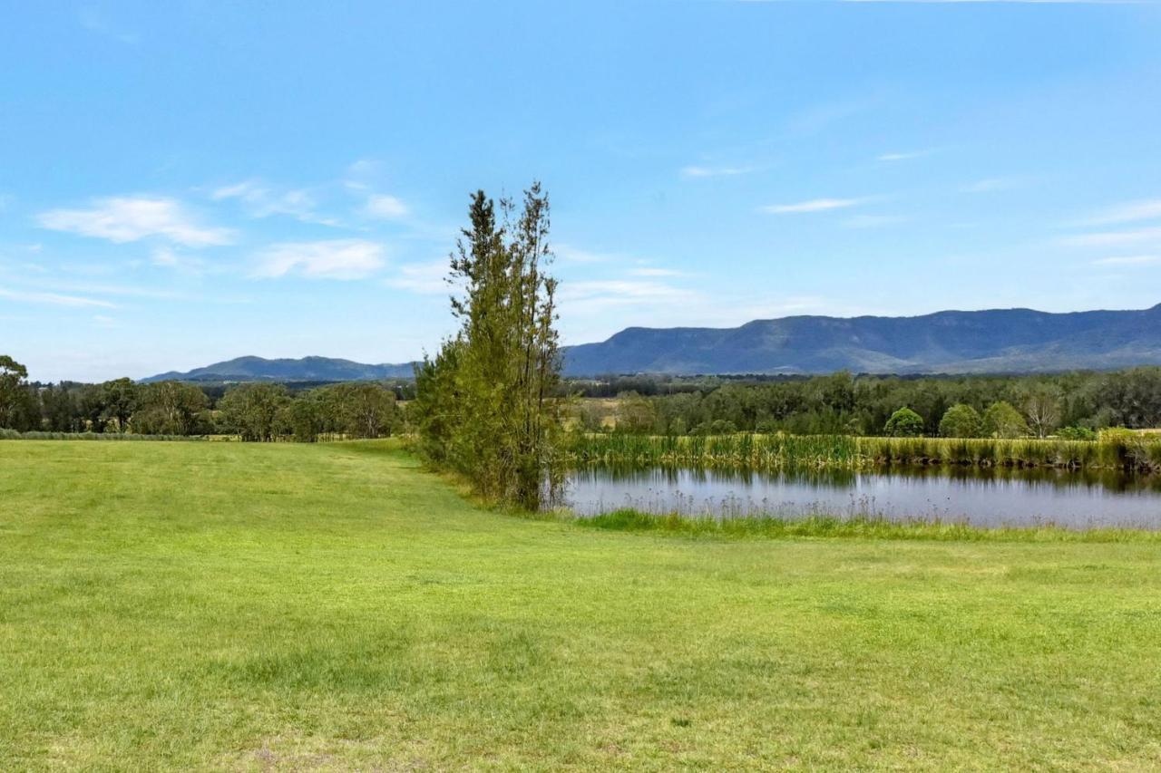 Silver Springs 6Br Luxury Homestead Rothbury Екстериор снимка