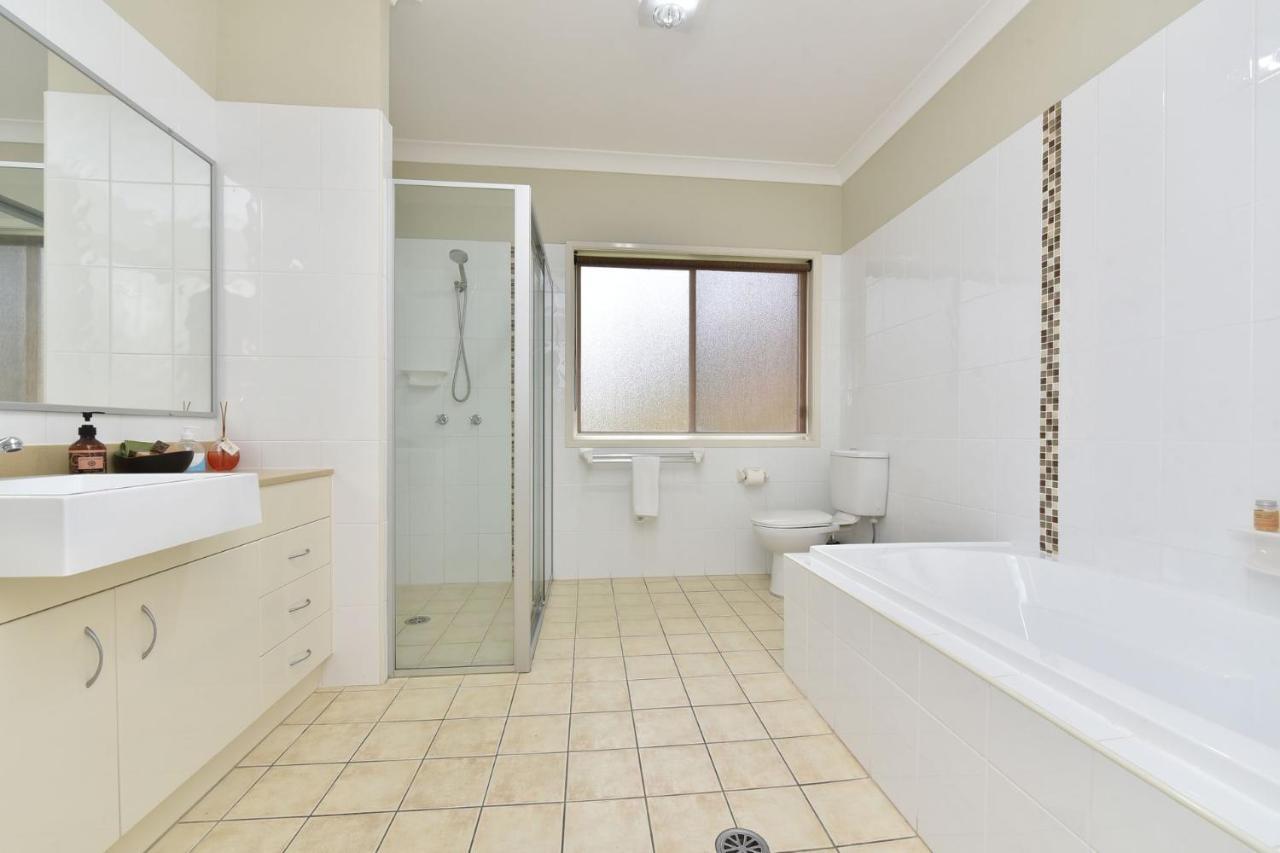 Silver Springs 6Br Luxury Homestead Rothbury Екстериор снимка